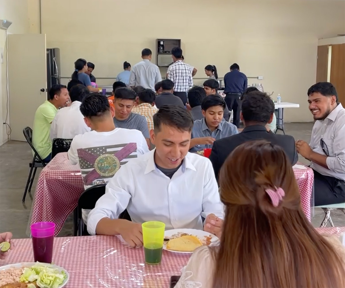 Dormitorio preparado para alumnos internos
